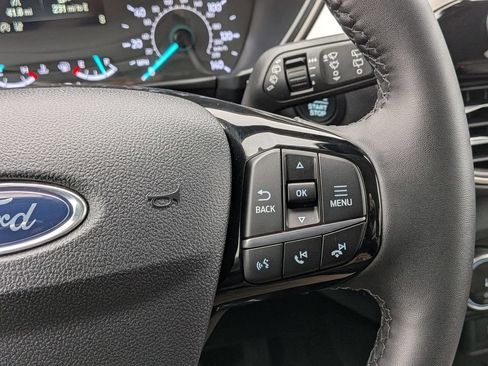 Used 2022 Ford Escape SE w/ Convenience Package AWD/4WD image 13