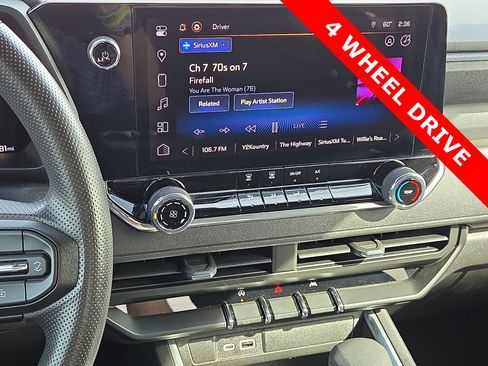 Used 2024 Chevrolet Colorado Trail Boss w/ Advanced Trailering Package image 16