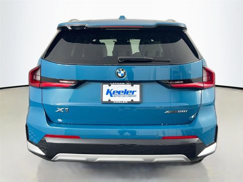 Used 2025 BMW X1 xDrive28i w/ Convenience Package image 5