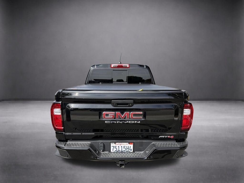 Used 2025 GMC Canyon AT4 AWD/4WD image 12