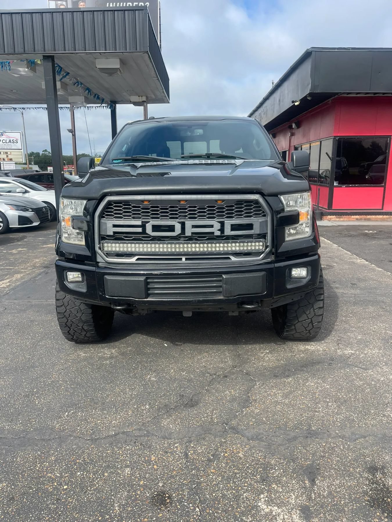 Used 2016 Ford F150 XLT w/ Equipment Group 301A Mid AWD/4WD image 2