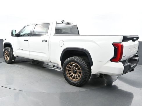 Used 2022 Toyota Tundra SR5 image 5