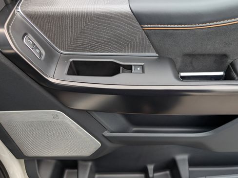 Used 2021 Ford F150 Platinum w/ Equipment Group 701A High image 22