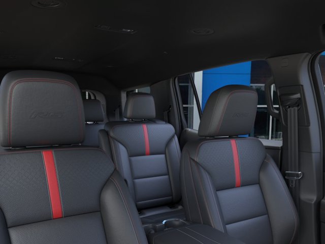 New 2027 Chevrolet Traverse RS w/ LPO, Floor Liner Package FWD image 24