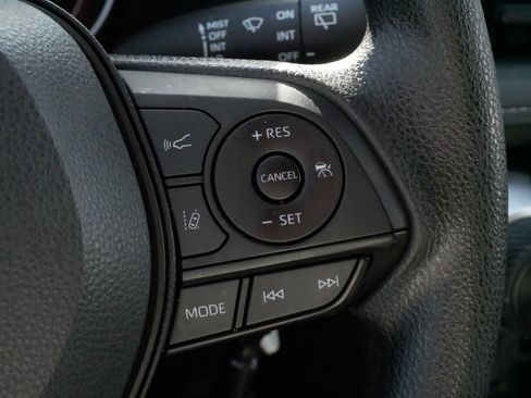 Certified 2023 Toyota RAV4 LE image 27