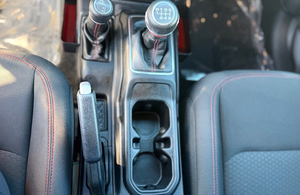 Used 2022 Jeep Gladiator Rubicon w/ Cold Weather Group AWD/4WD image 14