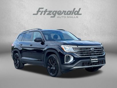 Used 2024 Volkswagen Atlas SE w/ Panoramic Sunroof Package