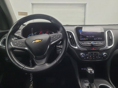 Used 2019 Chevrolet Equinox LT w/ Sun & Navigation Package FWD image 22