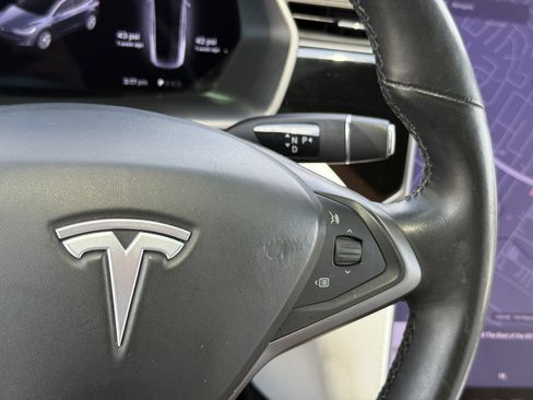 Used 2020 Tesla Model X Long Range AWD/4WD image 20