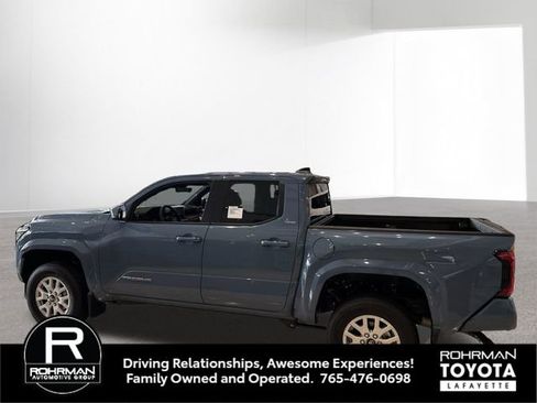 New 2026 Toyota Tacoma SR5 AWD/4WD image 3