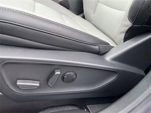 New 2025 Ford Escape Base image 11