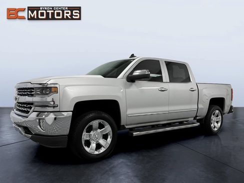 Used 2017 Chevrolet Silverado 1500 LTZ w/ Sport Package image 2