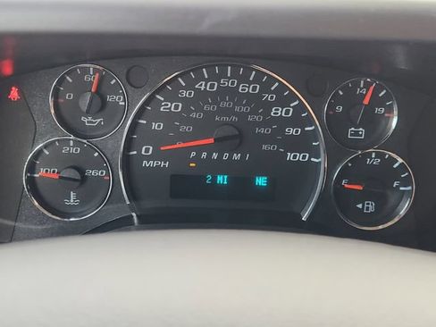 New 2025 Chevrolet Express 2500 Extended RWD image 7