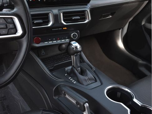 Used 2024 Ford Mustang GT Premium w/ GT Performance Package RWD image 13