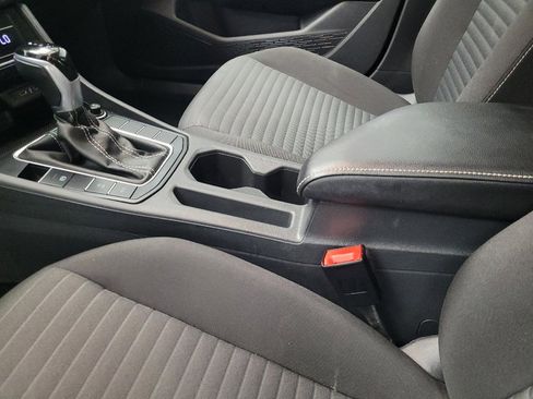 Used 2025 Volkswagen Jetta S FWD image 26