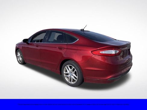 Used 2013 Ford Fusion SE image 3