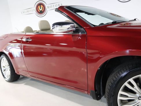 Used 2013 Chrysler 200 Limited FWD image 64