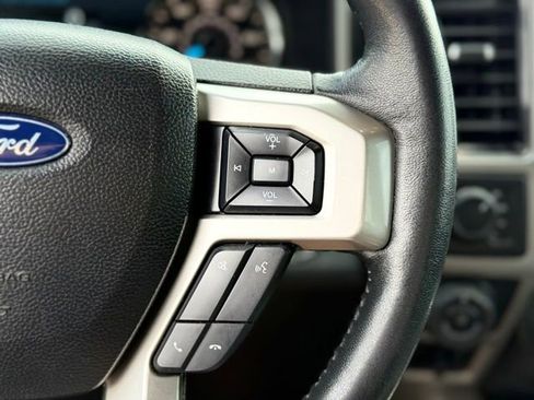 Used 2018 Ford F150 Lariat AWD/4WD image 32