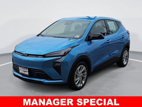 New 2027 Chevrolet Bolt LT FWD image 7