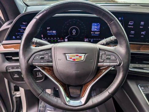 Used 2022 Cadillac Escalade ESV Sport Platinum w/ LPO, ONYX Package image 19