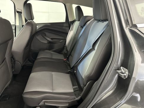 Used 2018 Ford Escape SE image 27