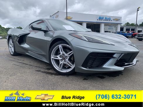 Used 2024 Chevrolet Corvette Stingray Coupe w/ Battery Protection Package RWD image 11