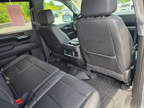 Certified 2023 GMC Sierra 1500 SLT w/ SLT Premium Package AWD/4WD image 29