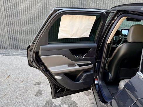 New 2025 Lincoln Corsair Grand Touring image 14