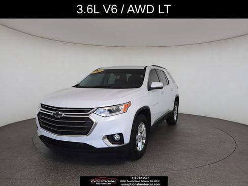 Used 2021 Chevrolet Traverse LT AWD/4WD image 1