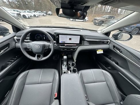 New 2026 Toyota Camry XLE w/ Premium Package AWD/4WD image 37