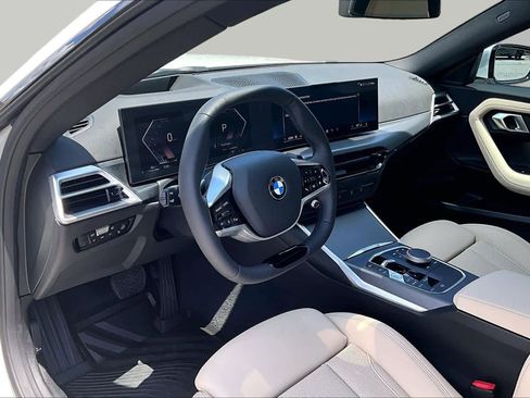 Used 2026 BMW 230i Coupe w/ Premium Package RWD image 16