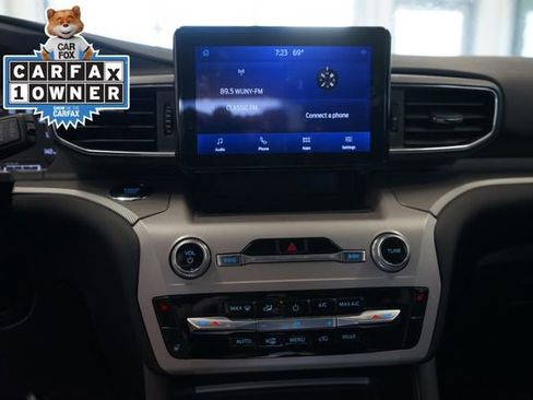 Used 2023 Ford Explorer XLT w/ Equipment Group 202A AWD/4WD image 22