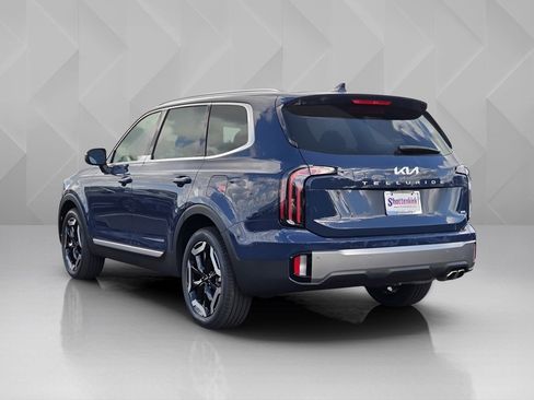 New 2025 Kia Telluride EX w/ EX Captain's Chair Package image 4