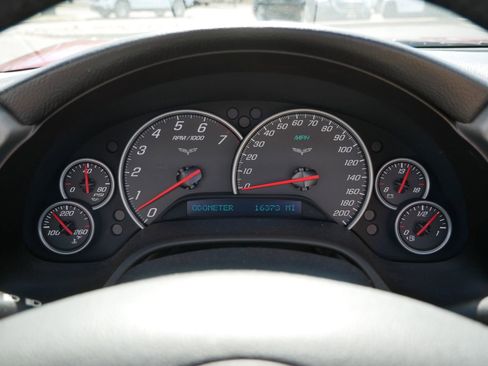 Used 2007 Chevrolet Corvette Convertible w/ Preferred Equipment Group RWD image 23