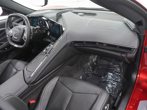 Used 2025 Chevrolet Corvette Z06 w/ Stealth Interior Trim Package RWD image 13