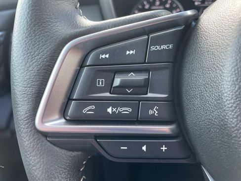 Used 2025 Subaru Outback Limited AWD/4WD image 13