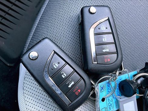 Certified 2025 Toyota Corolla LE image 13