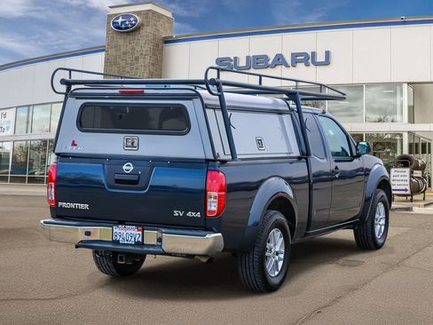 Used 2019 Nissan Frontier SV image 4