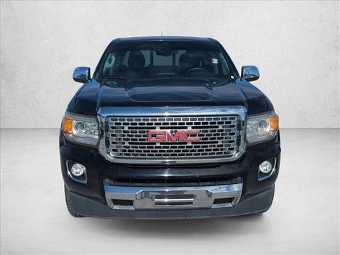 Used 2019 GMC Canyon Denali RWD image 2