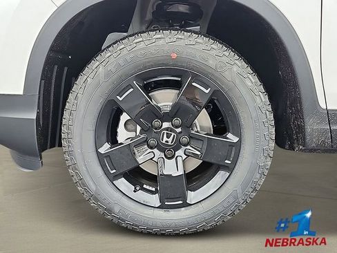 New 2026 Honda Ridgeline Black Edition image 5