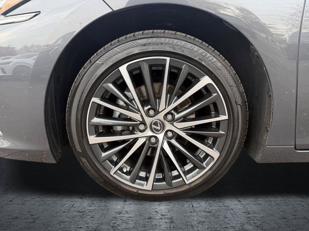 Used 2024 Lexus ES 250 w/ Premium Package AWD/4WD image 25
