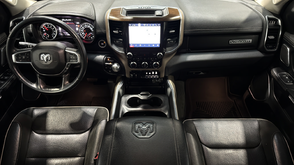 Used 2022 RAM 1500 Laramie AWD/4WD image 19