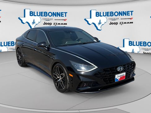 Used 2020 Hyundai Sonata Limited FWD image 3