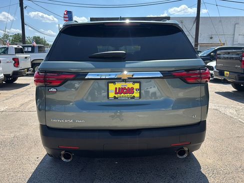 Used 2023 Chevrolet Traverse LT AWD/4WD image 6