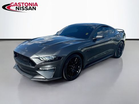 Used 2020 Ford Mustang GT Premium w/ GT Performance Package RWD image 3