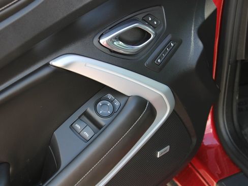 Used 2016 Chevrolet Camaro SS RWD image 44