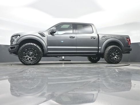 Used 2019 Ford F150 Raptor w/ Equipment Group 802A Luxury image 38
