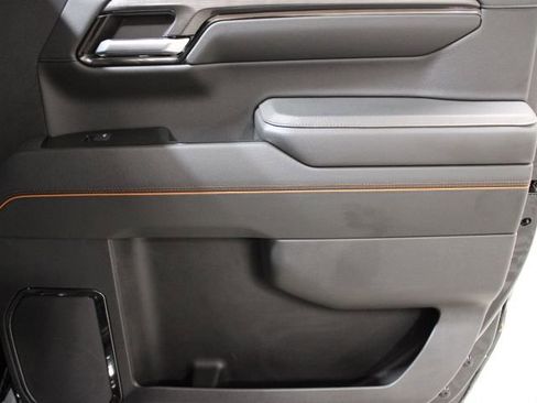 Used 2024 GMC Sierra 1500 AT4 w/ Technology Package image 21