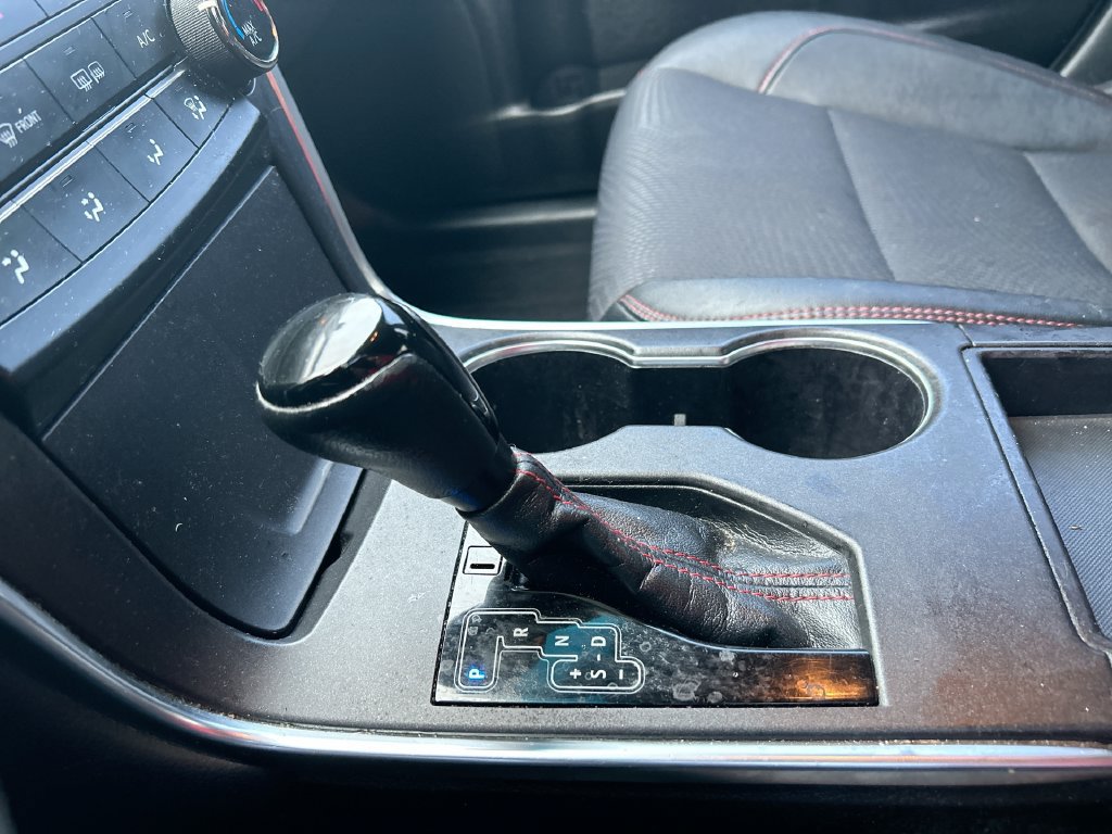 Used 2016 Toyota Camry SE FWD image 23