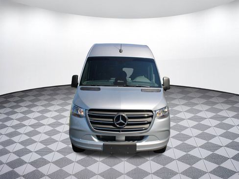 New 2025 Mercedes-Benz Sprinter 2500 image 6